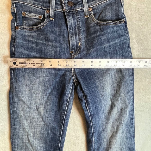 Levi's 725 High Rise Boot cut Women's Jeans sz 26 Classic Casual Comfort & Fit - Picture 10 of 16